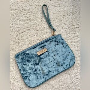NWOT Bebe Annie Crushed Velvet Wristlet